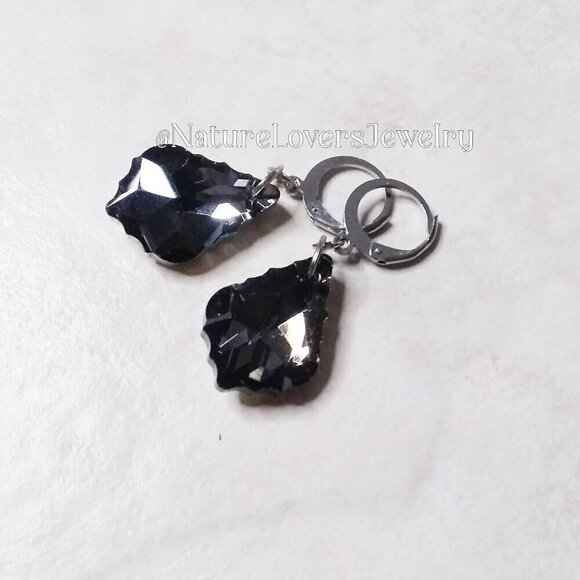 Sexy! Seductive! Decadent! Gorgeous! Festive! Black Shimmering Bling Chandeliers - Picture 1 of 12